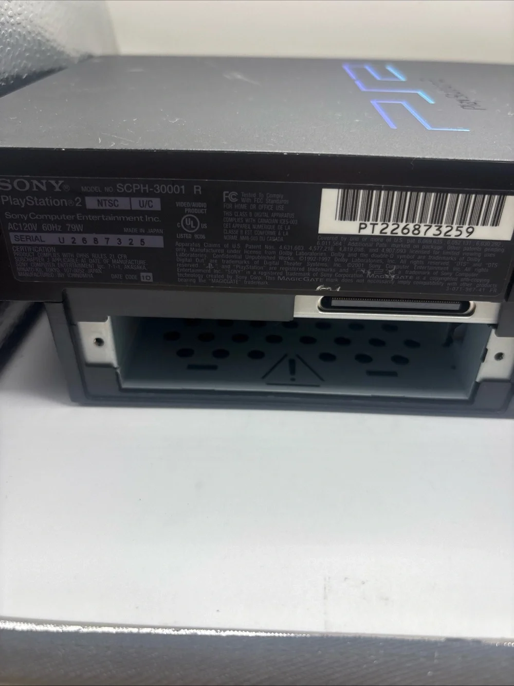 Sony PlayStation 2 Console (SCPH-30001) w/ Accessories FOR PARTS